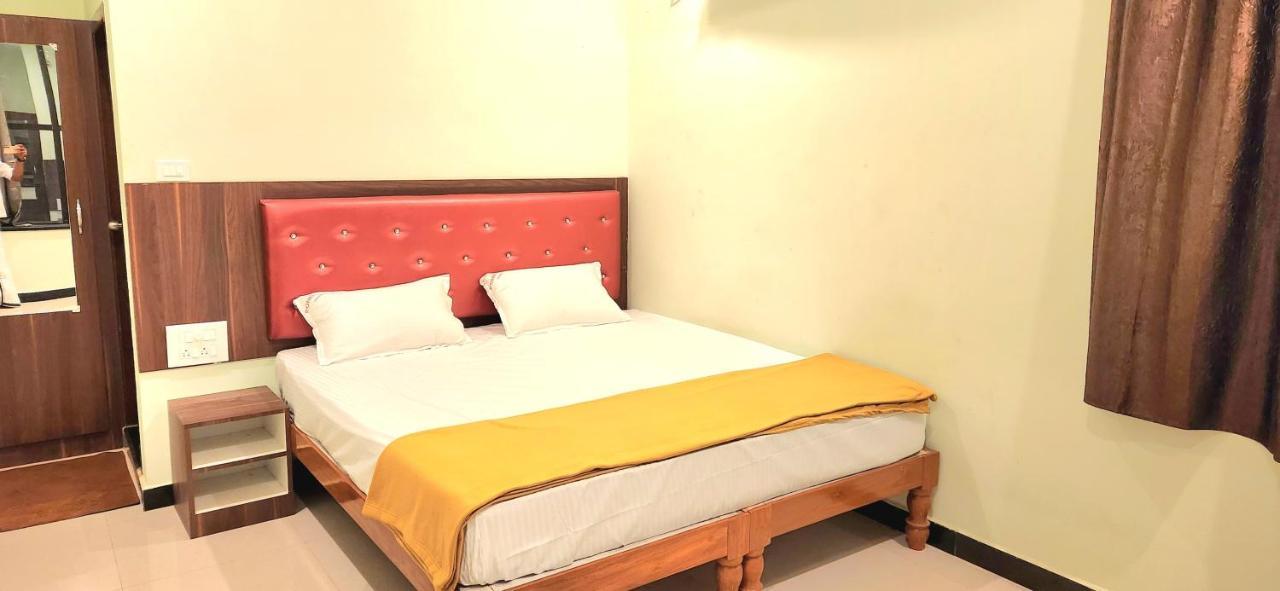 Ponni Residency Thanjavur Exterior foto